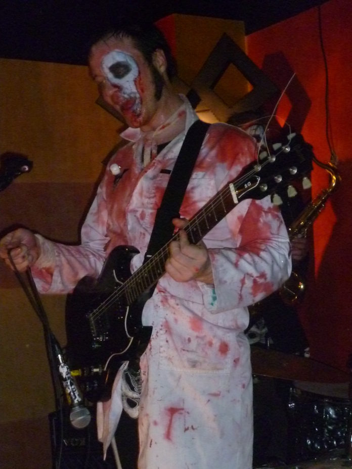 Zombina & the skeletons (+Twin Twisters).
