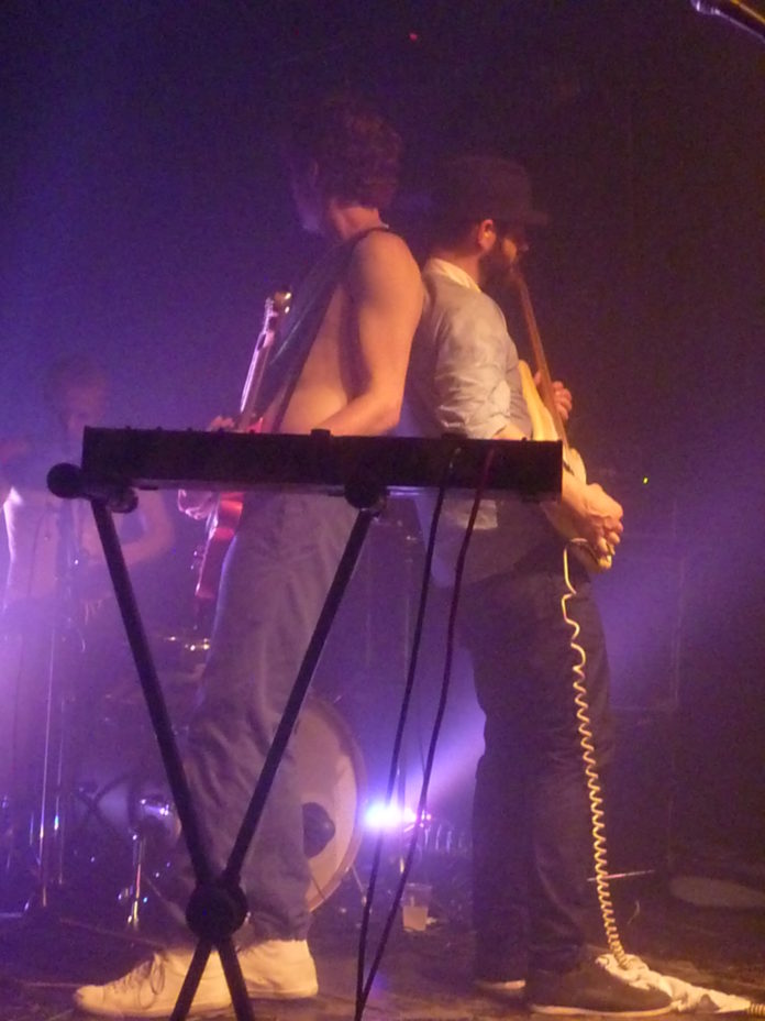 WhoMadeWho (+Violent Scaredy Cats) à la Lune des Pirates.