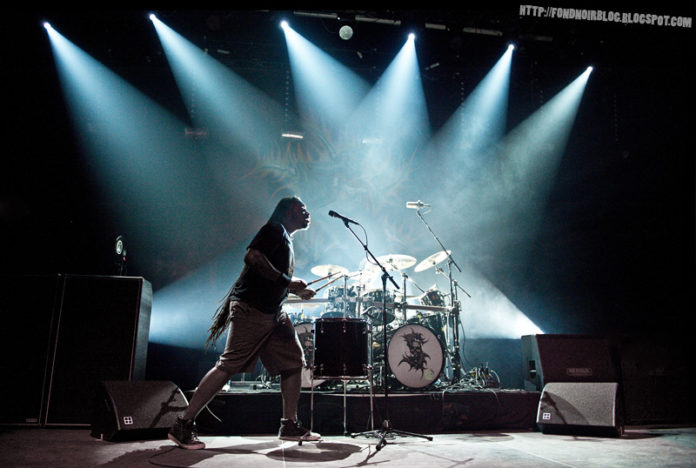 Sepultura (+Zoe) au 106 de Rouen; l'uppercut sonore qui fait grand bien.
