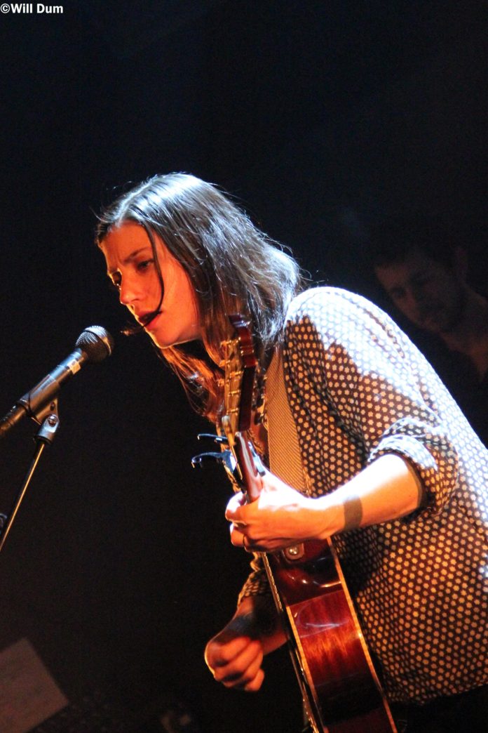 Entre charme féminin, folk à deux voix et intensité rock, Sharon Van Etten...