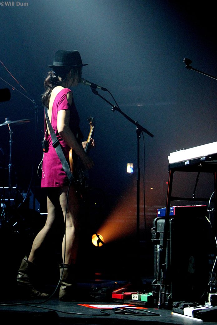 Pop et rock, sucré et noisy, les impeccables Blonde Redhead au 106 de Rouen...