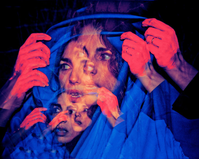 Laetitia Shériff, "The Living Dead" (clip) + Pandemonium Solace and Stars