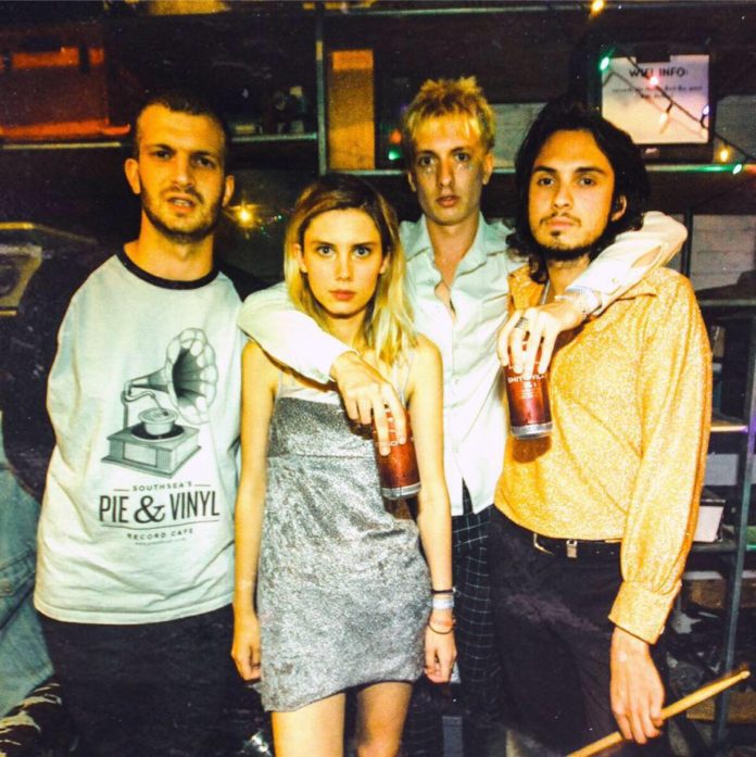 Wolf Alice, "Baby Ain't Made Of China" (téléchargement gratuit)