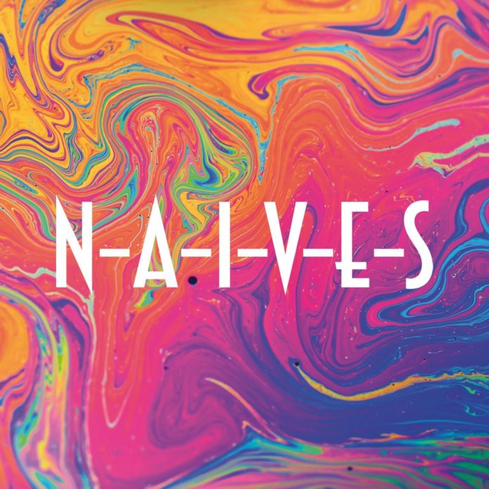 N-A-I-V-E-S, album et clip de "Crystal Clear"