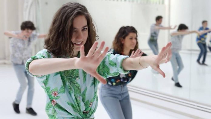 Clea Vincent, "Samba" (clip)