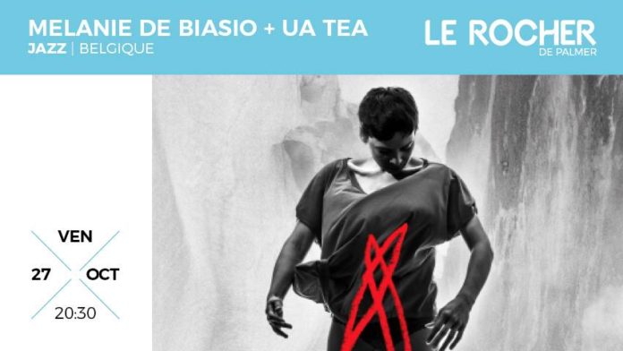 Melanie de Biasio au Rocher de Palmer