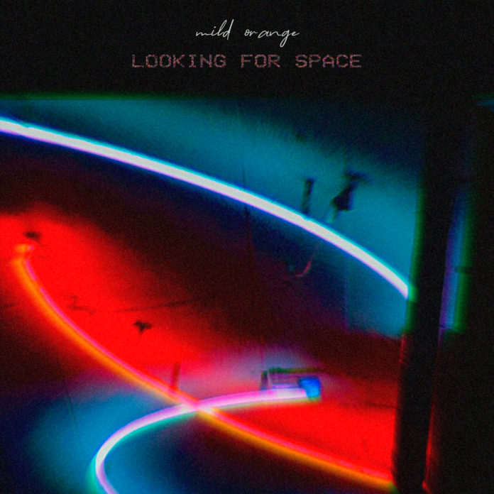 Pochette ALBUM - Looking For Space - Mild Orange