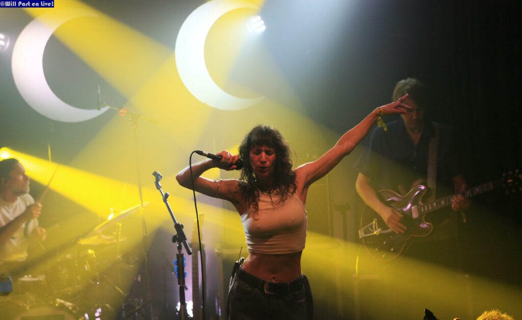 Electro pop-rock accrocheuse, avec Camp Claude et Arthur Fu Bandini, à la Lune des Pirates (Amiens-80, 1er avril 2026)